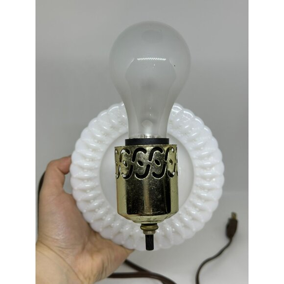 VTG White Milk Glass Lamp Brass Accents Electric Cord And Bulb Holder MCM TESTED - Picture 3 of 8